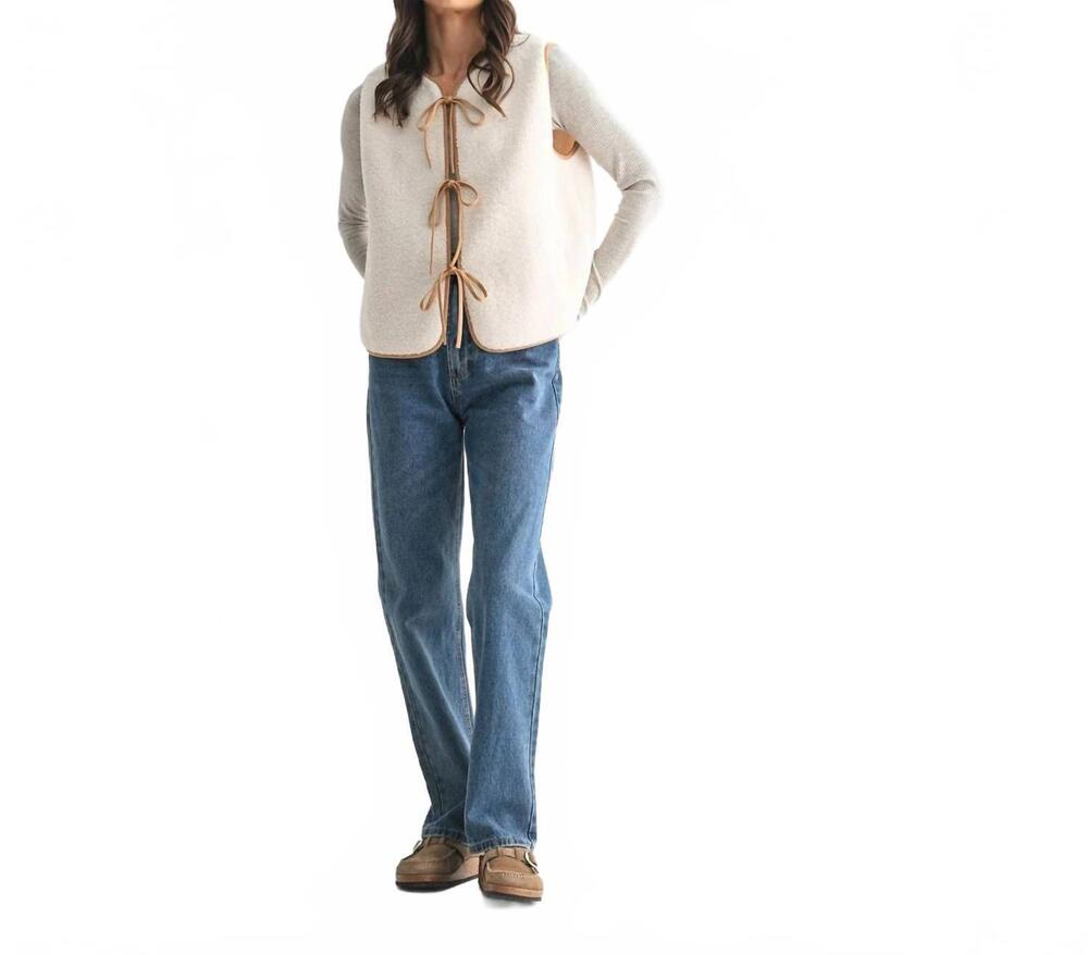 NEW WISHLIST contrast fleece vest in off white/camel